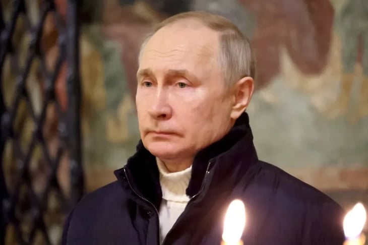 Video. La solitaria Navidad ortodoxa de Vladimir Putin en el Kremlin en plena ofensiva en Ucrania