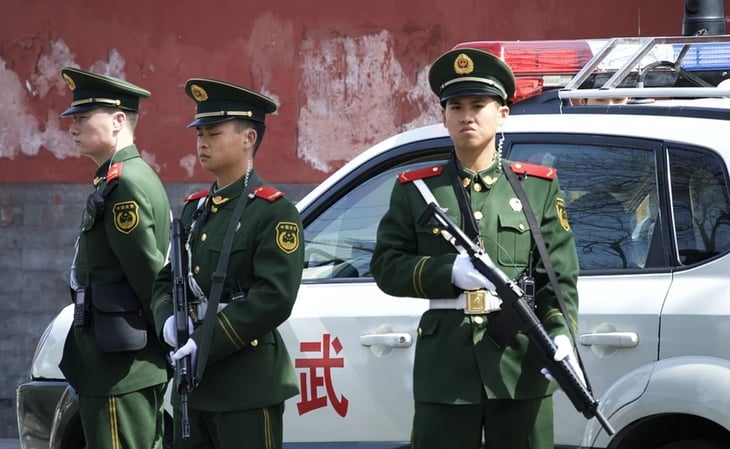 Accidente vehicular en China causa 17 muertos y 22 heridos