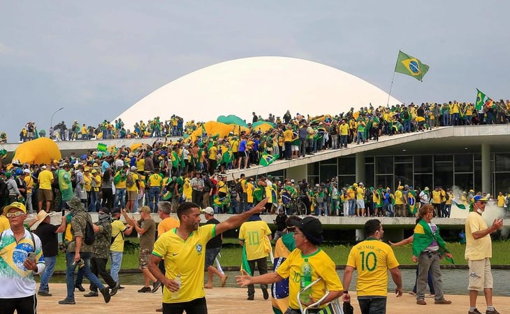 Destituyen al jefe de seguridad de Brasilia, tras invasión de bolsonaristas al palacio presidencial