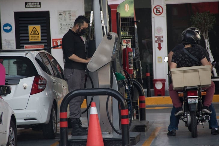 En la frontera se cotiza el precio de la gasolina más barata
