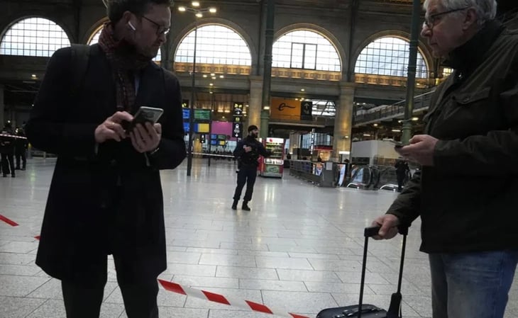 Hombre hiere a 6 personas con un arma blanca en una estación del tren de París