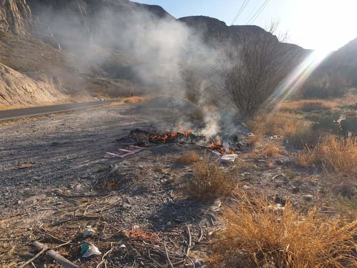 Incendio en 'El Cañón' de Cuatro Ciénegas moviliza a bomberos