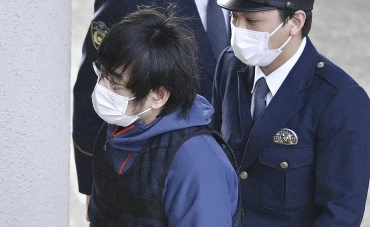 Fiscales acusan de asesinato al sospechoso de la muerte del exprimer ministro Shinzo Abe
