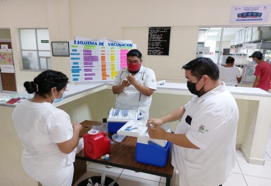 379 vacunas antiCovid fueron aplicadas del 9 al 13 de enero en PN, Nava y Allende