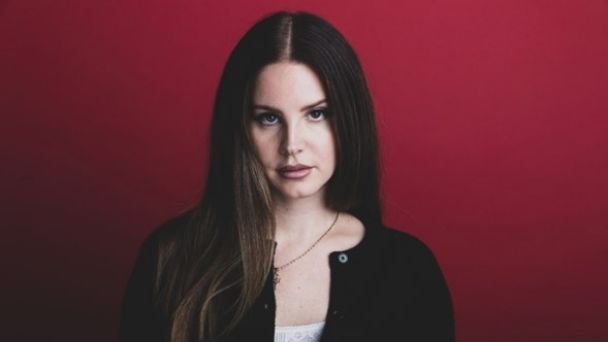 Lana del Rey revela el track list y arte de 'Did You Know That There's A Tunnel Under Ocean Blvd'