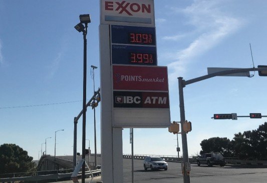 Sube galón de gasolina a más de 3 dólares en Eagle Pass, Texas 