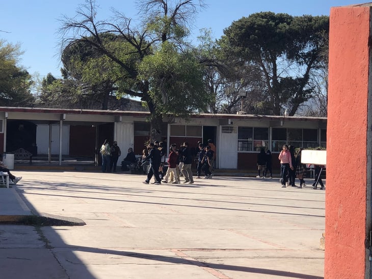 Diez riñas se han registrado en la secundaria Emiliano Zapata de Monclova 