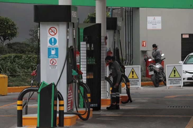 Cofece investiga posibles monopolios en gasolinas