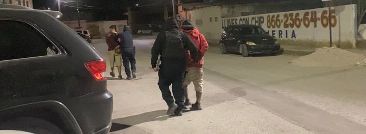Preventivos detienen a dos ladrones de trenes en la colonia Ramos Arizpe 