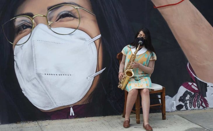 Lo que sabemos del caso de María Elena, saxofonista quemada con ácido en Oaxaca