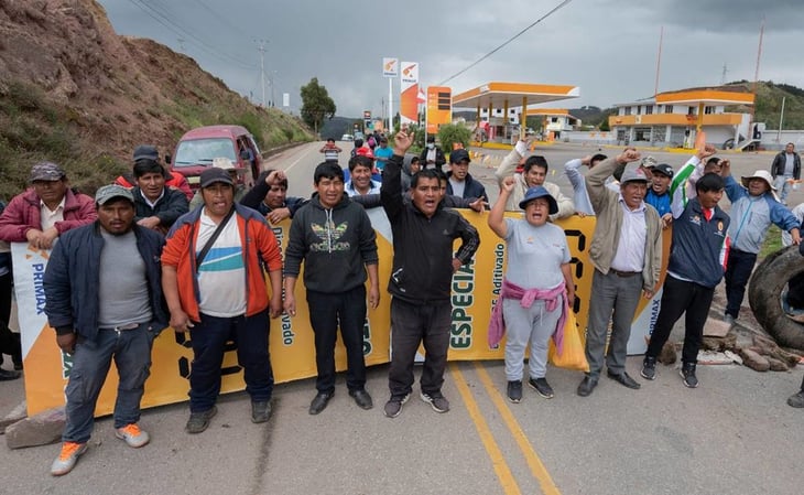 Fuerzas Armadas desbloquearán vías tomadas, advierte gobierno de Perú