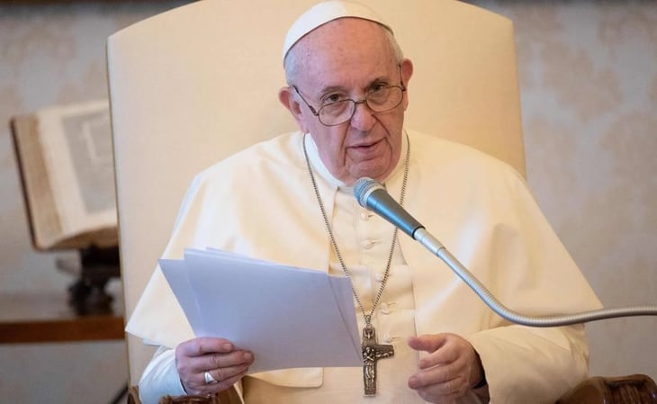 Papa Francisco: familia se funda sobre el matrimonio entre un hombre y una mujer