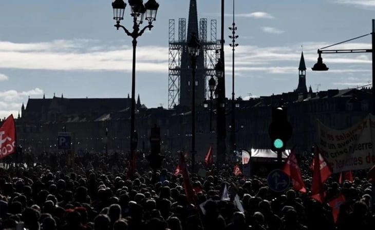 Jornada de protestas en Francia contra reforma de pensiones; piden apoyo del Parlamento