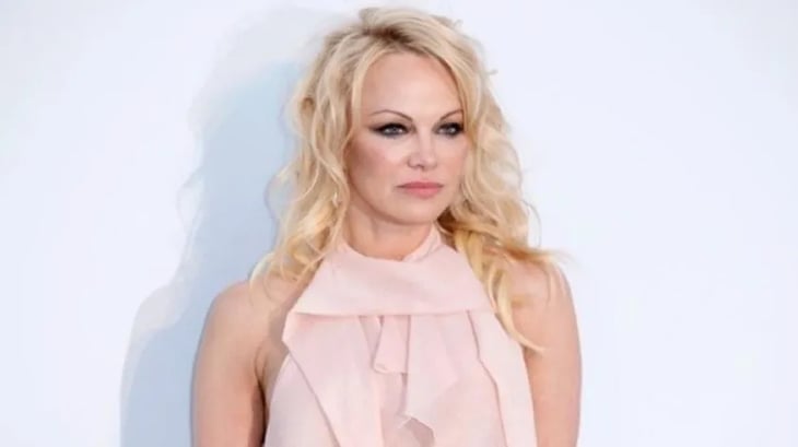 Pamela Anderson revela que fue abusada cuando tenía 12 años