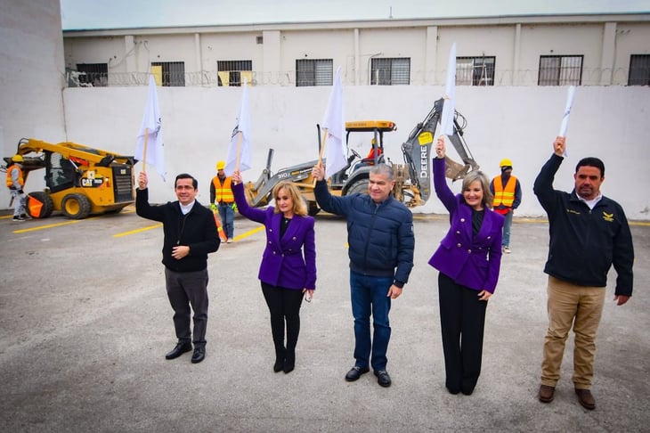 Gobernador y alcaldesa dan banderazo de inicio a obra de 'Calle Once'