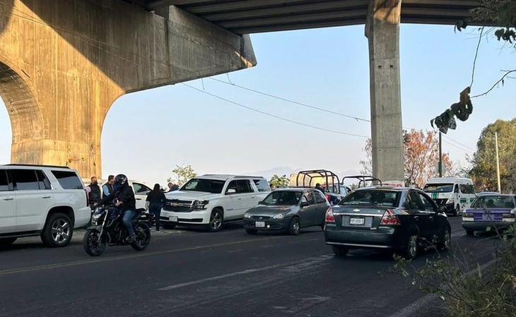 Hallan 3 cuerpos bajo el puente Sin Fin de la carretera Cuernavaca-Temixco en Morelos