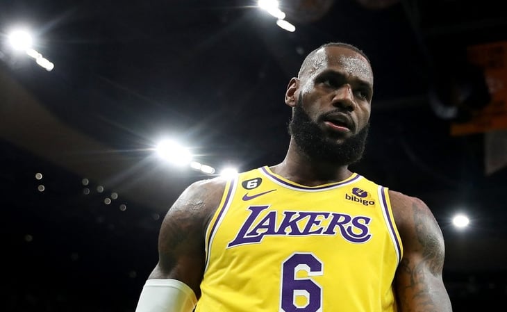 LeBron James expresó su decepción con los Lakers por no fichar a Kyrie Irving