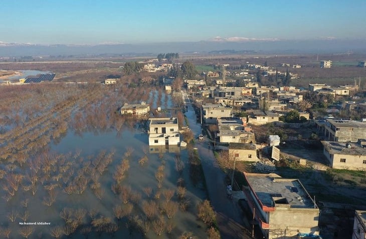 Derrumbe de una represa en Siria inunda un pueblo entero tras terremoto