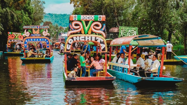 Xochimilco: lleva a tu crush al tour con pulque, tapas y serenata