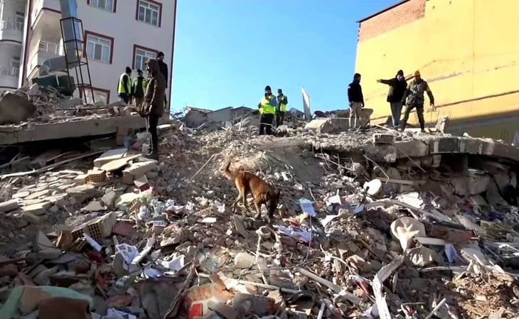 ¿Cuántos rescates ha logrado México en Turquía tras el terremoto?