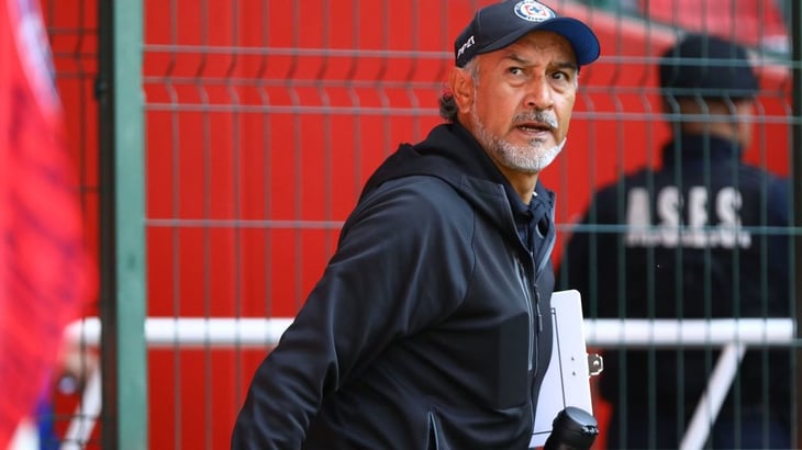 Cruz Azul anuncia la salida de Raúl Gutiérrez como técnico