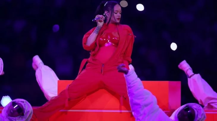 Show de Rihanna en el Super Bowl LVII es el tercer mejor espectáculo femenino