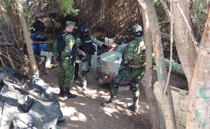 Ejército asegura en Sinaloa centro de manufactura de pastillas de fentanilo y laboratorio de metanfetamina