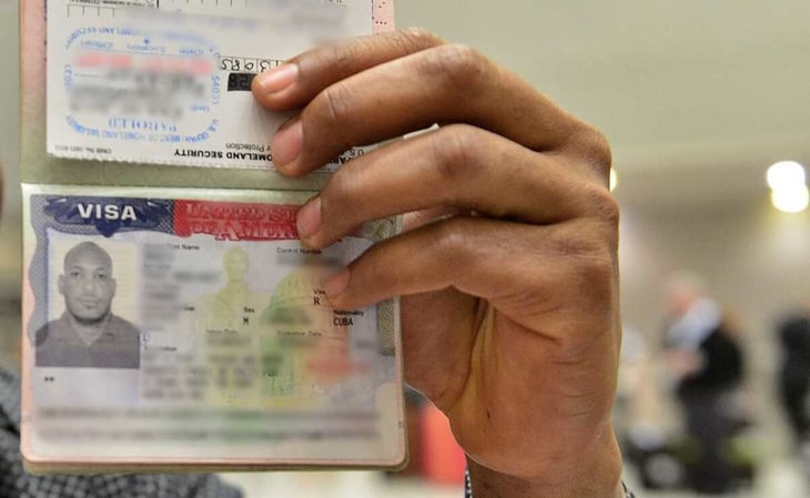 SRE alista programa de visas por reunificación familiar para cubanos