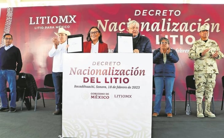 Presidente firma nacionalización de litio en Sonora