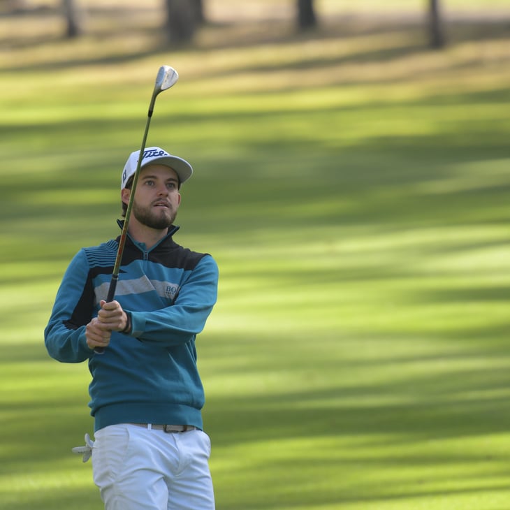 Isidro Benítez, golfista mexicano, busca clasificar