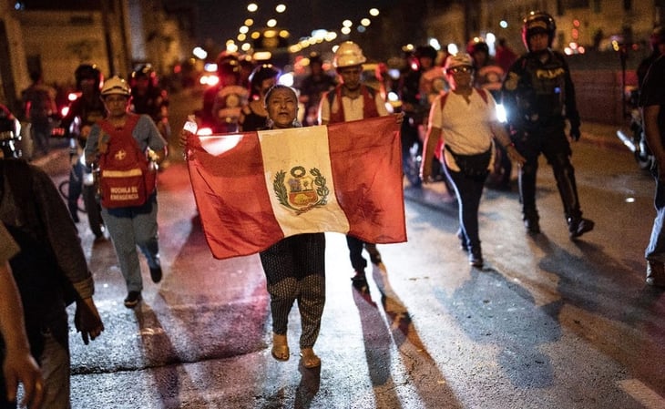 Gobierno de Perú dará 13 mil dólares a familias de fallecidos en protestas