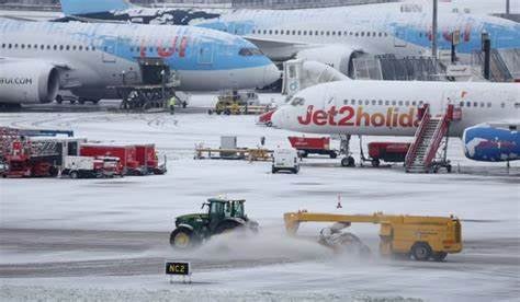 Aerolíneas en EU cancelan mil vuelos por tormenta invernal
