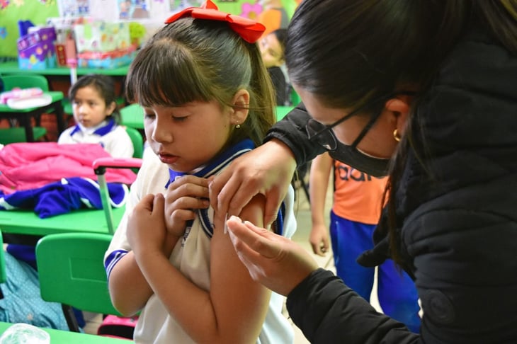Arranca ruta de vacunación escolar en Cuatro Ciénegas