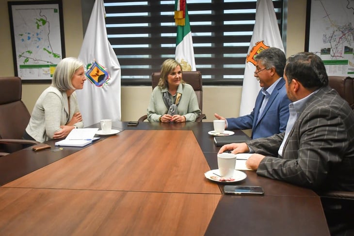Cónsul General de Canadá se reúne con Norma Treviño  
