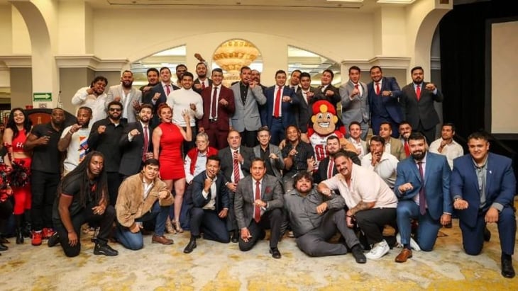 Rojos de la ciudad de México recibieron su anillo de campeón de la fam
