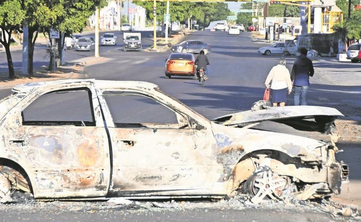 Descartan que grupos criminales estén detrás de autos incendiados en Culiacán