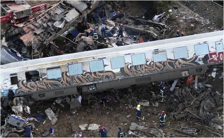 'Seguimos encontrando cuerpos': Grecia, de luto por choque de trenes