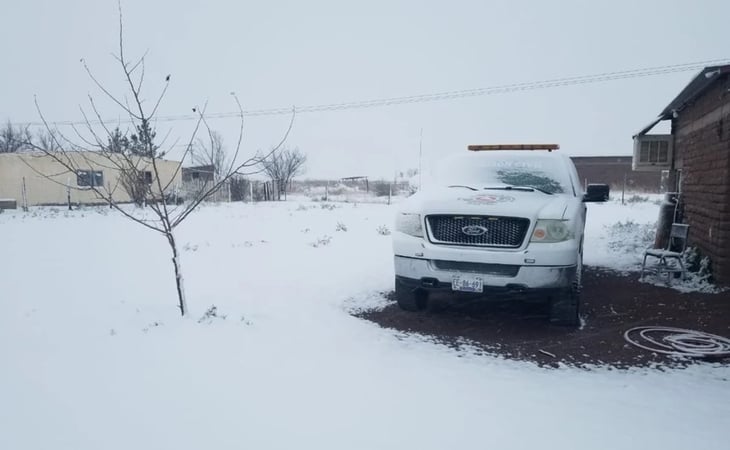 Nevada pinta de blanco municipios de Chihuahua; cierran tránsito vehicular con Sonora