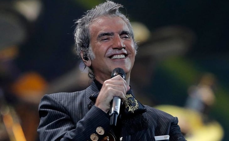 Tras polémica, Alejandro Fernández y el compositor de 'Mátalas', modifican letra de la canción