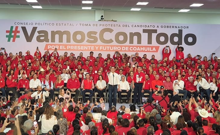 Manolo Jiménez toma protesta como candidato a gobernador del PRI en Coahuila