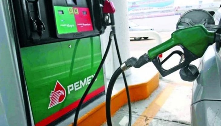 Nigropetenses sobrellevan el sorpresivo aumento de gasolina 