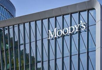 Moody's cambia a negativa su perspectiva del sistema bancario de EU