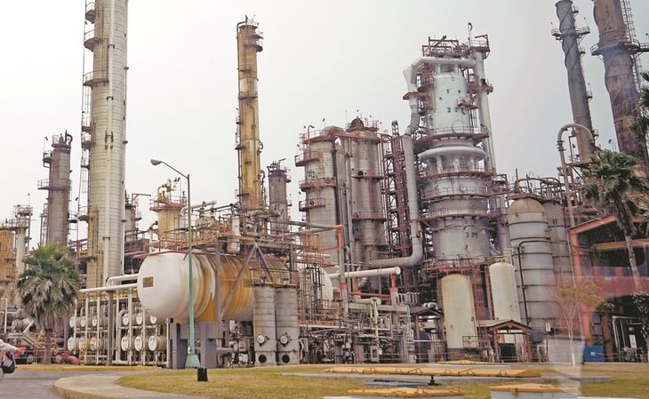 Atribuyen a refinería de Cadereyta presencia de olor fétido en área metropolitana de Monterrey