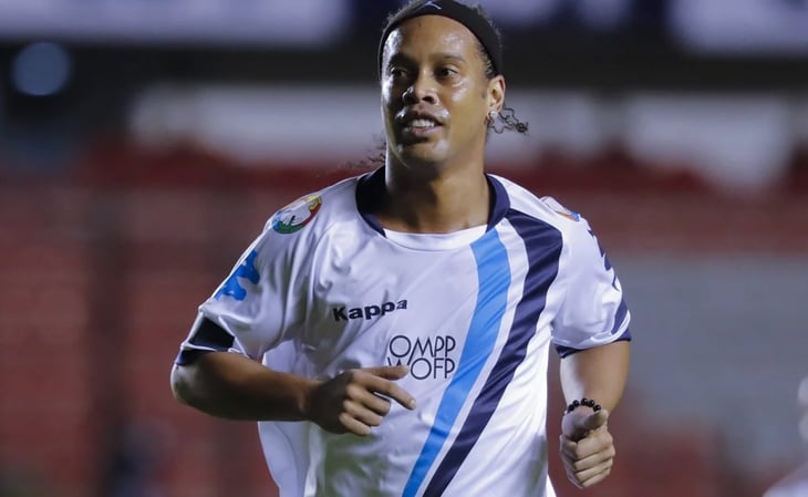 ¿Cuánto cobrará Ronaldinho por volver a Querétaro a la reapertura del Estadio Corregidora?