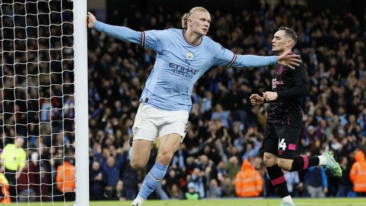 El Manchester City goleó al  Burnley, hat-trik de Haaland