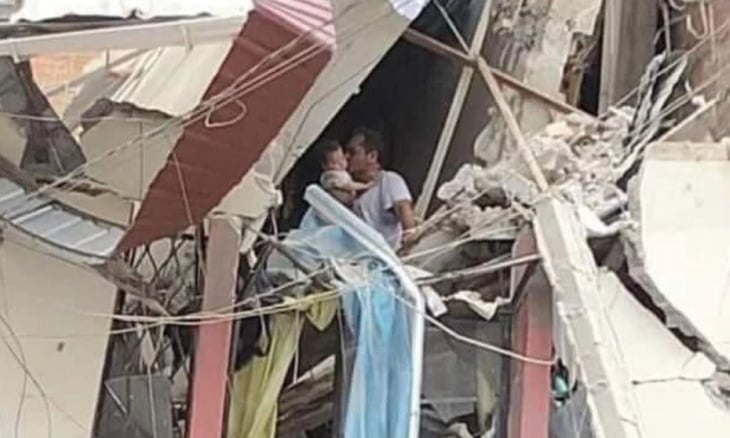 'Todo cayó a su alrededor': un padre y su bebé sobreviven de milagro a terremoto en Ecuador