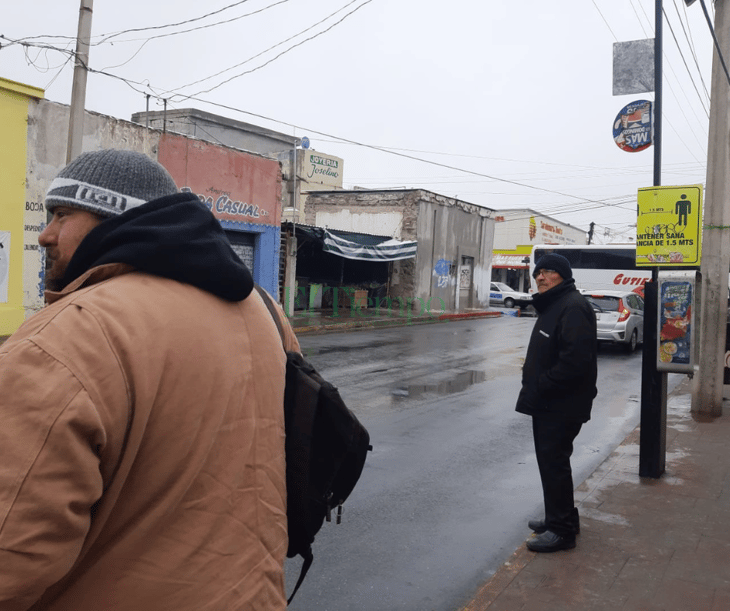 El frío 'congela' al transporte colectivo en Monclova