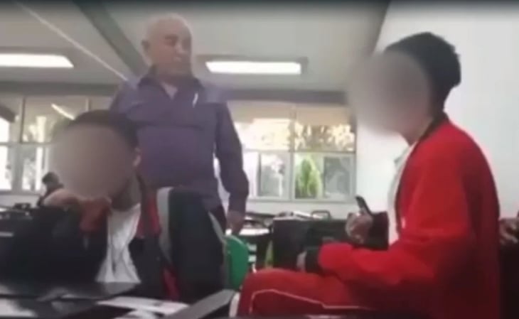 VIDEO: Captan a profesor de CBTis en Hidalgo retando a golpes a uno de sus alumnos
