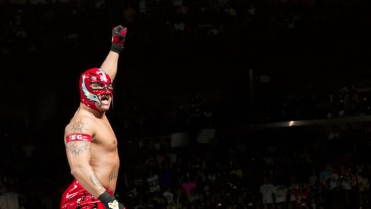 Rey Mysterio tras entrar al Salón de la Fama de la WWE: 'Es una bendición muy grande'