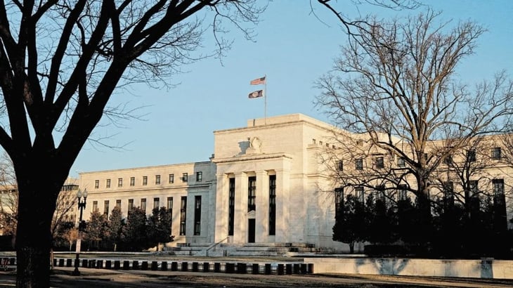 IMEF: Turbulencia bancaria hará que la Fed modere su alza de tasas